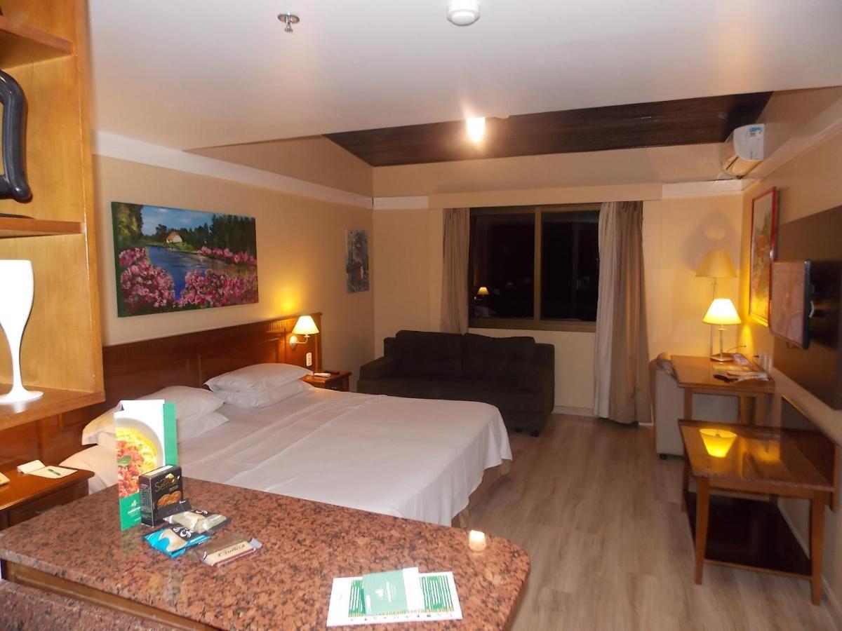 Apart-Hotel Em Gramado, Padrao 4 Estrelas, No Centro Esterno foto
