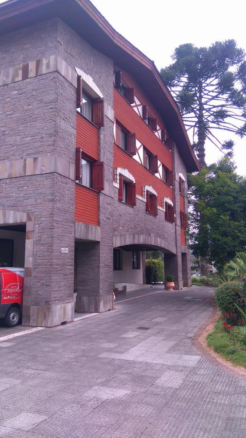Apart-Hotel Em Gramado, Padrao 4 Estrelas, No Centro Esterno foto
